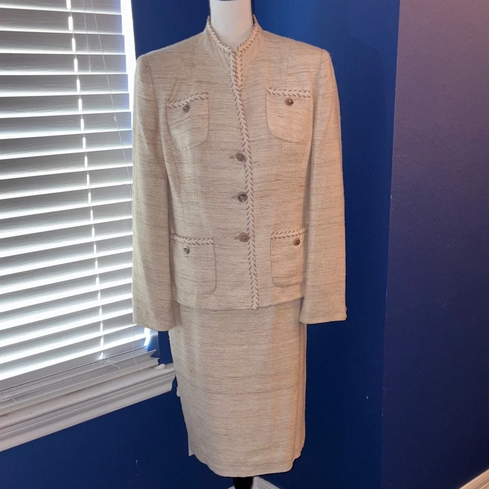 Herbert Grossman Designed by Cynthia Sobel Cream Silk Bouclé Tweed Blazer & Skir - Picture 4 of 15